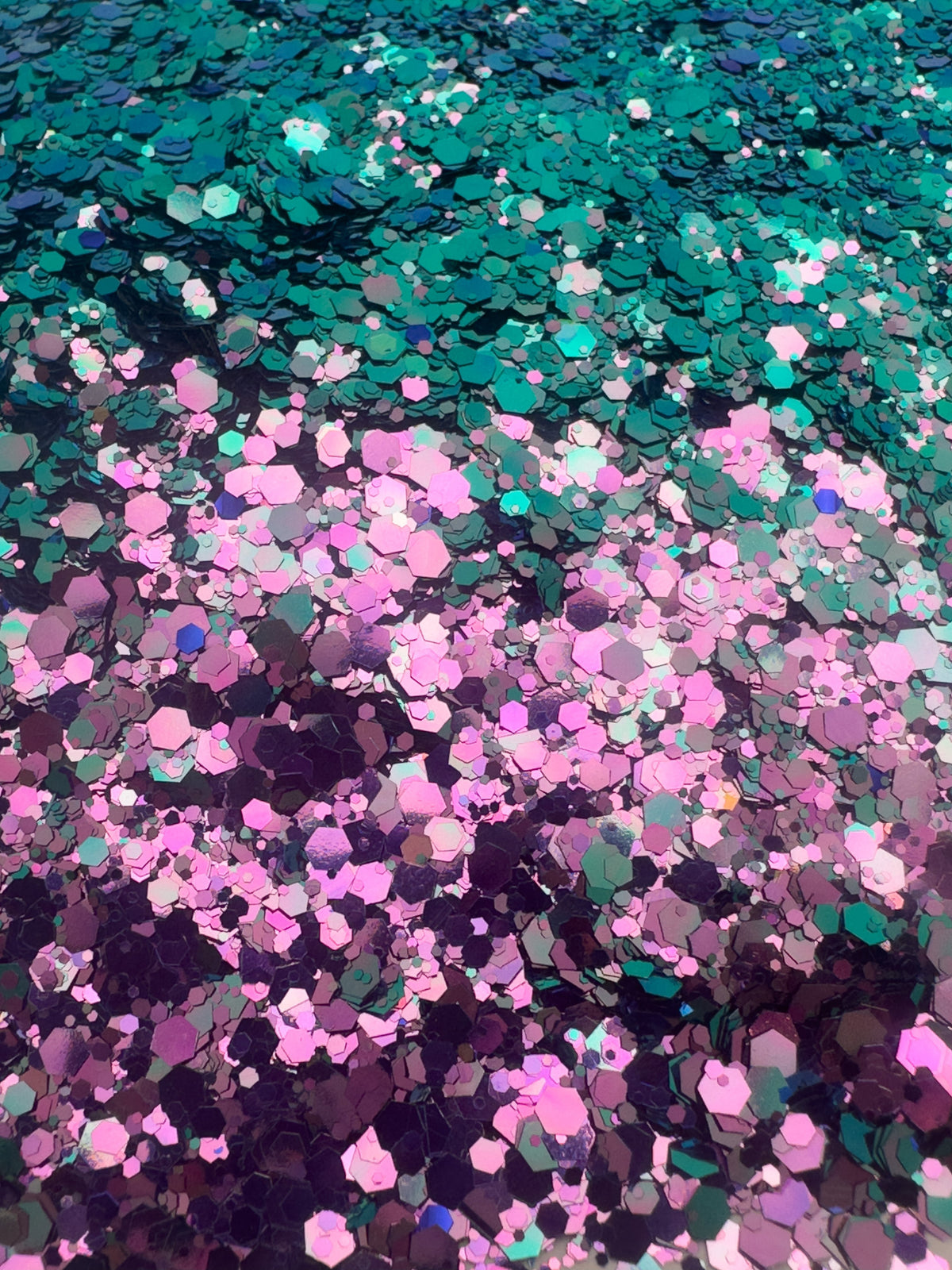 How Color Shifting Glitter Gets It's Effect — The Glitter Guy
